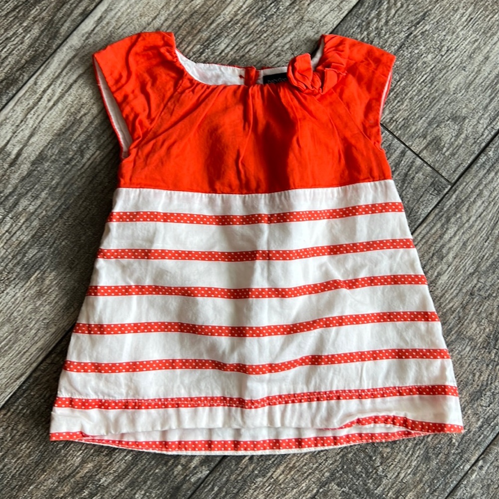 Gap orange and cream dress